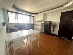 Lakeside Tower (D22), Apartment #574596381